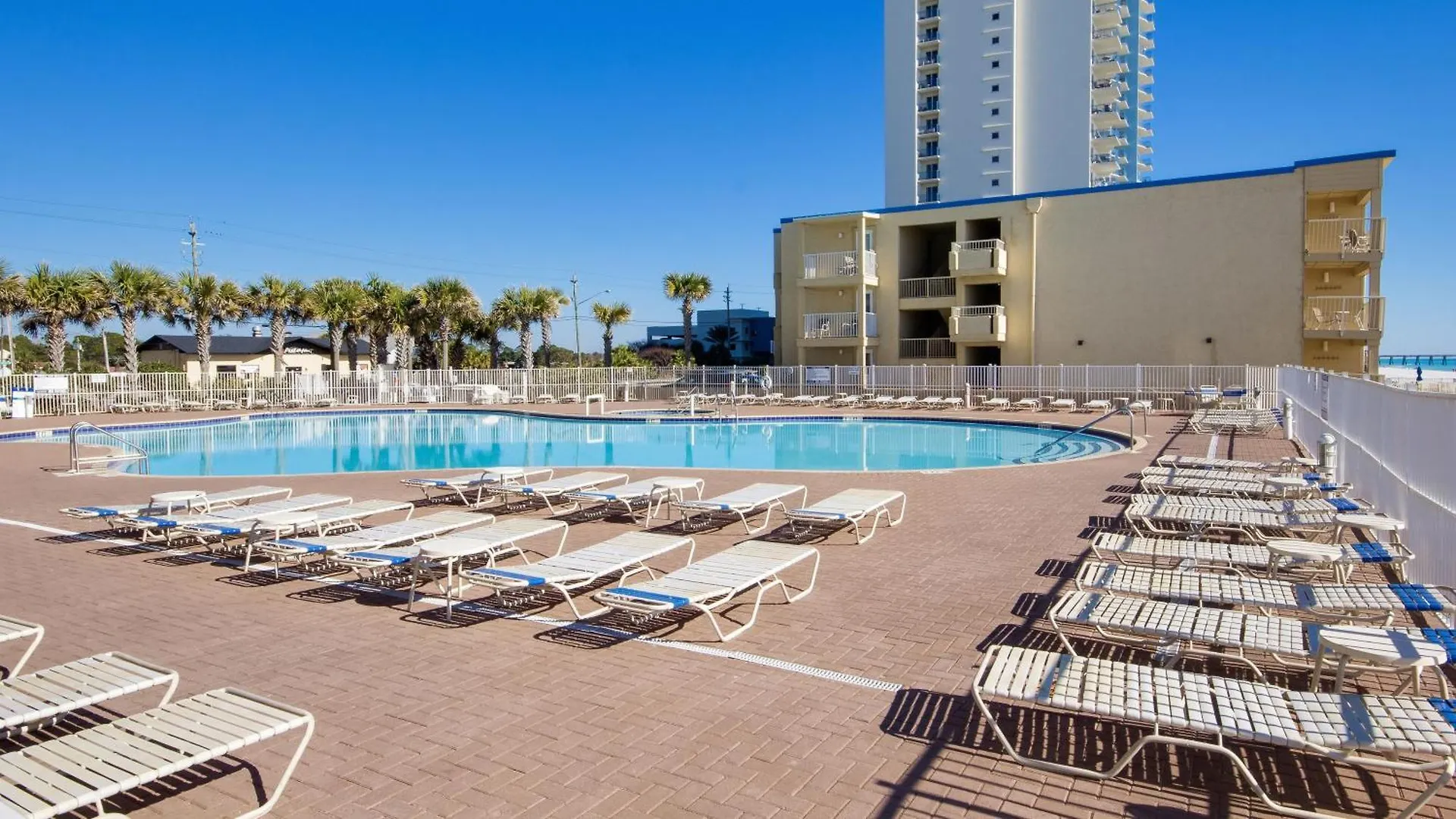 1Bd/2Ba Unit W/ A Bunk Alcove And Amazing Views Right On The Gulf! Villa Panama City Beach Holiday home